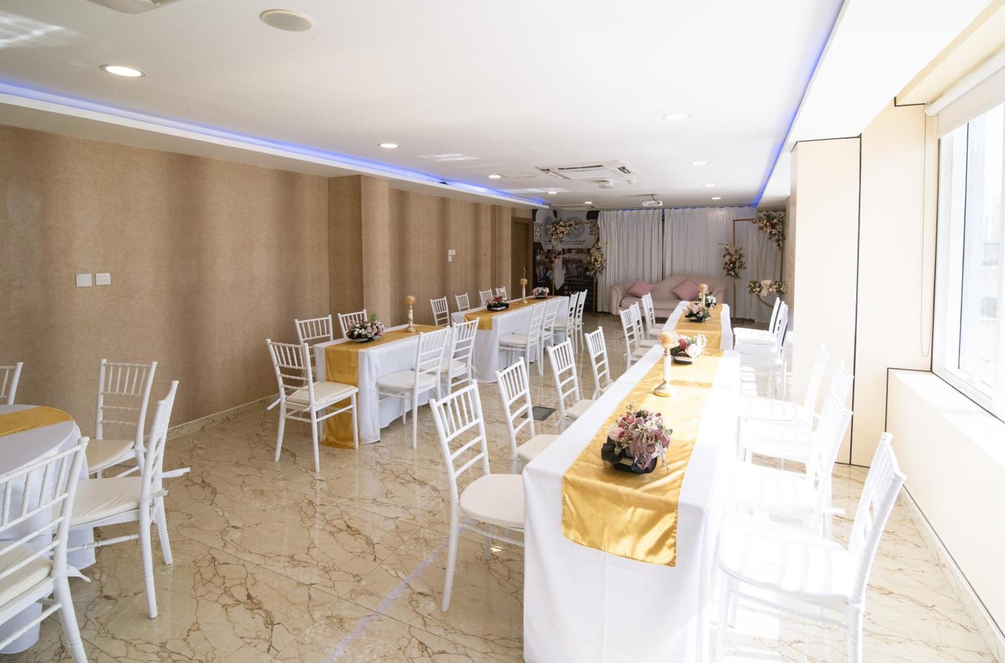 Diamond Star Hotel فندق النجمة الماسية Seeb Extérieur photo