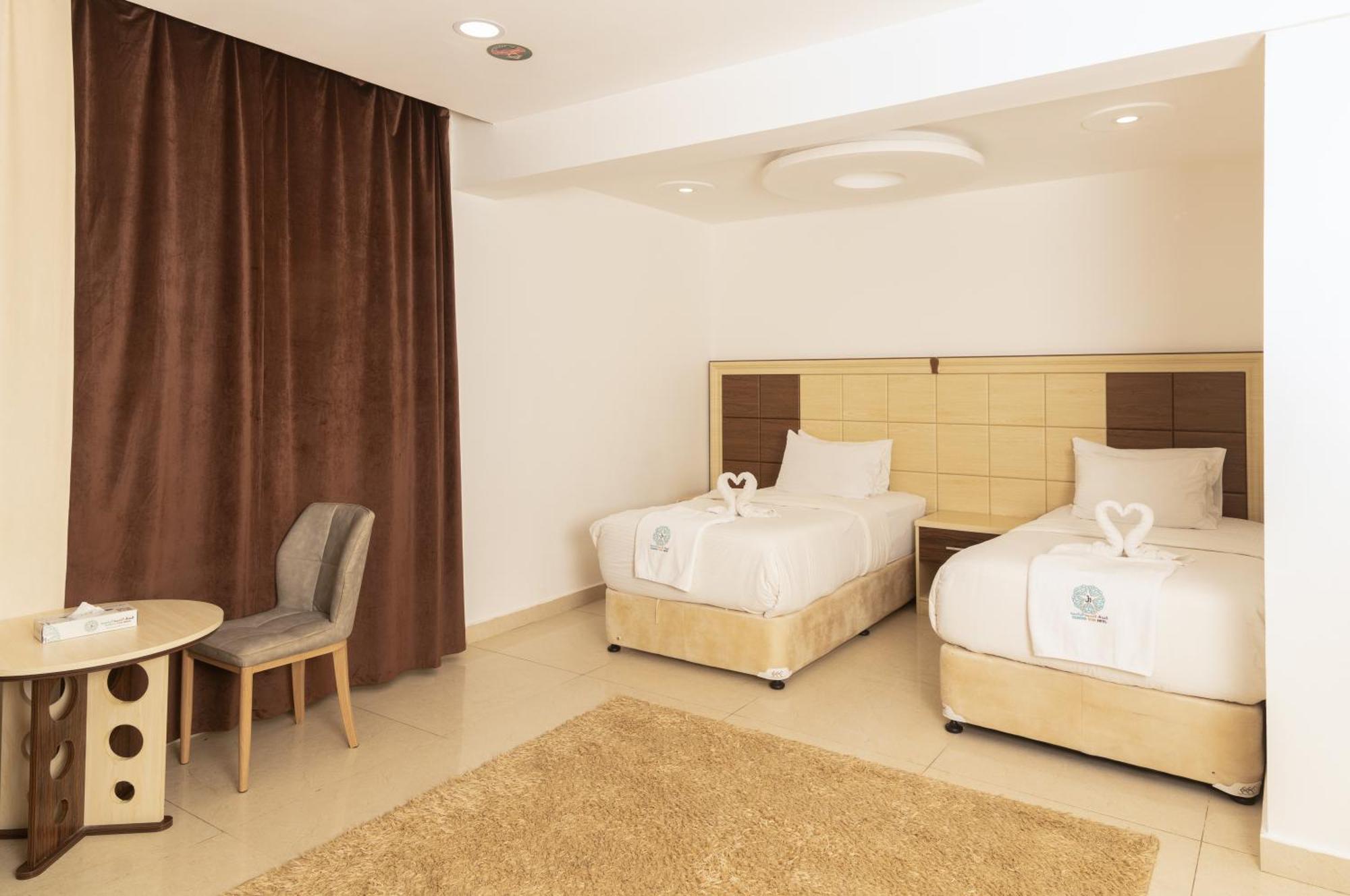 Diamond Star Hotel فندق النجمة الماسية Seeb Extérieur photo