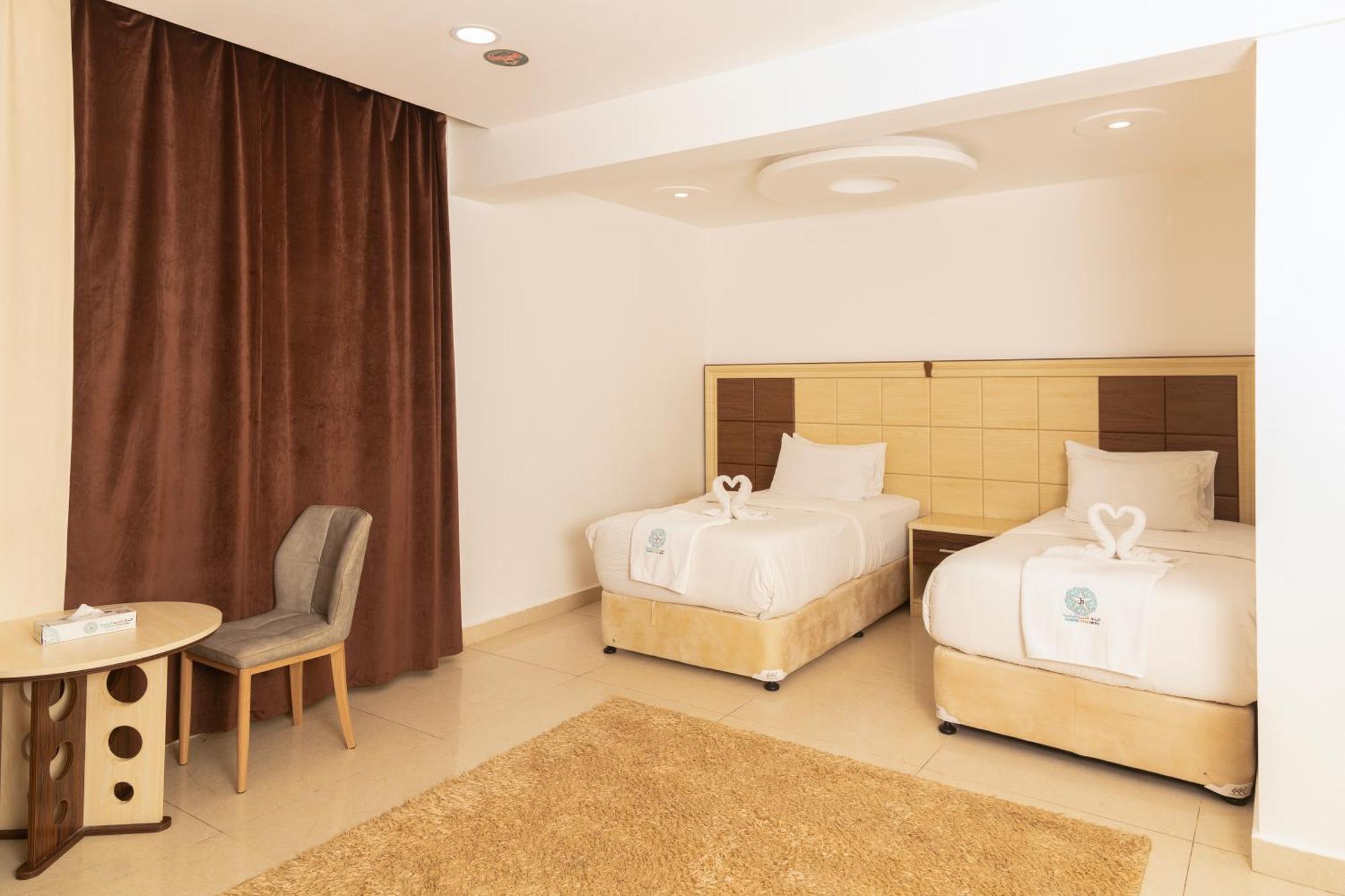 Diamond Star Hotel فندق النجمة الماسية Seeb Extérieur photo